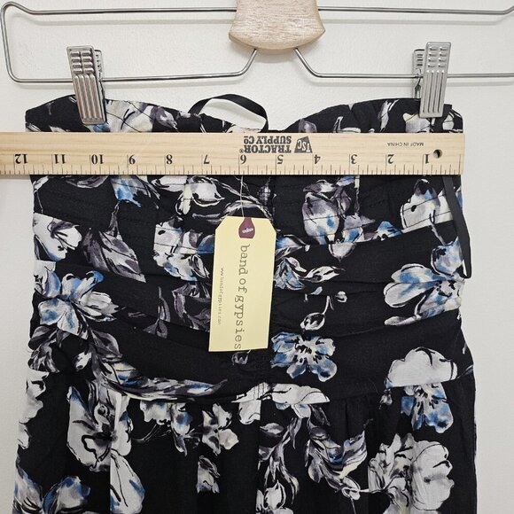 NWT Band of Gypsies Women’s Black Florals Strapless Sweetheart Jumpsuit Size M - Picture 8 of 9